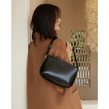 2023 Новая женская сумка из натуральной кожи, простая ручная сумка, женская изысканная сумка на одно плечо подмышкой