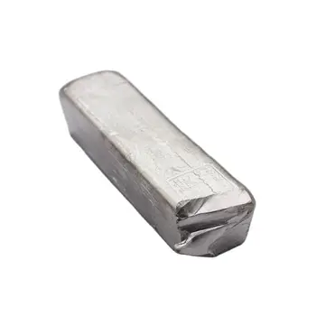 500 г металлического элемента в виде слитков индия чистотой 99,995%