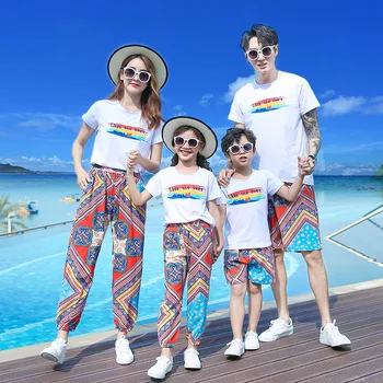 Летняя одинаковая одежда для семьи, праздничный комплект для мамы, дочки, отца, сына, футболки и шорты для пляжа, подходящие для пары наряды